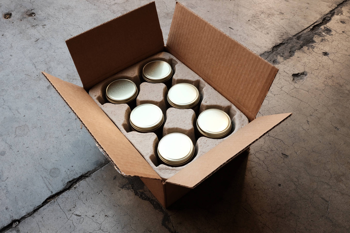 P.F. Candle Teakwood & Tobacco