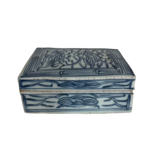 Chinoiserie Lidded Box